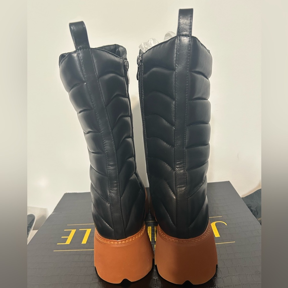 Jennifer Le Women's Boots - Picture 3 of 4